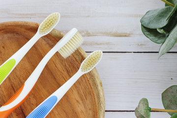 Cleaning Between Nooks & Crannies - Is Flossing the Best Way?